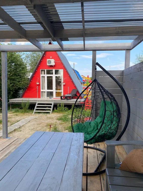 Коттедж Гостевой дом Red house — Тюмень