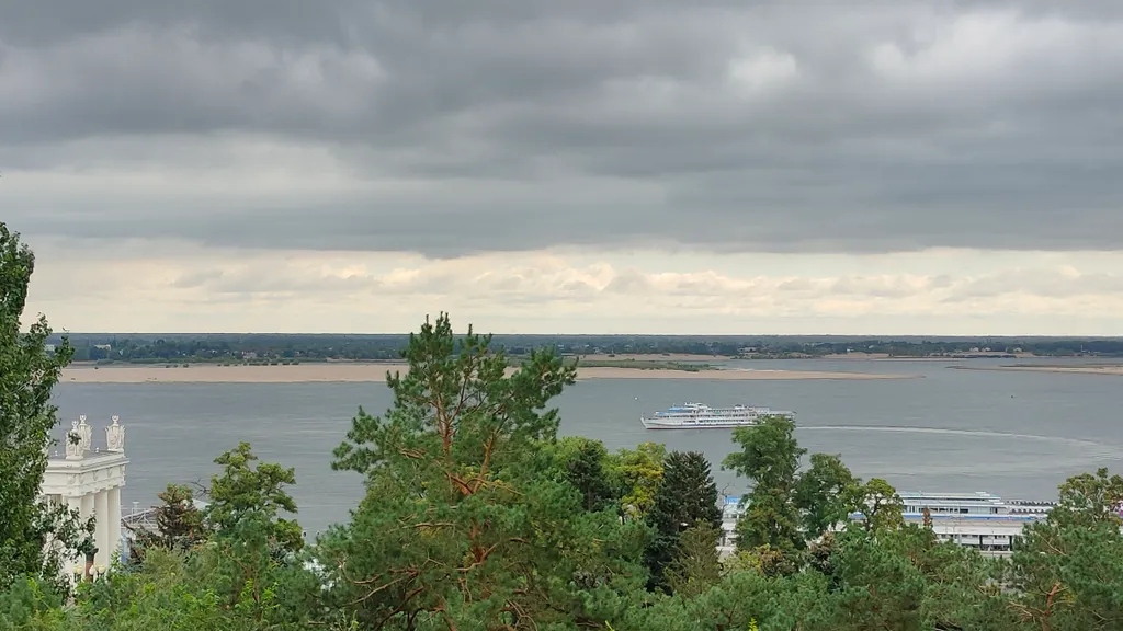 Квартира в центре с видом на Волгу