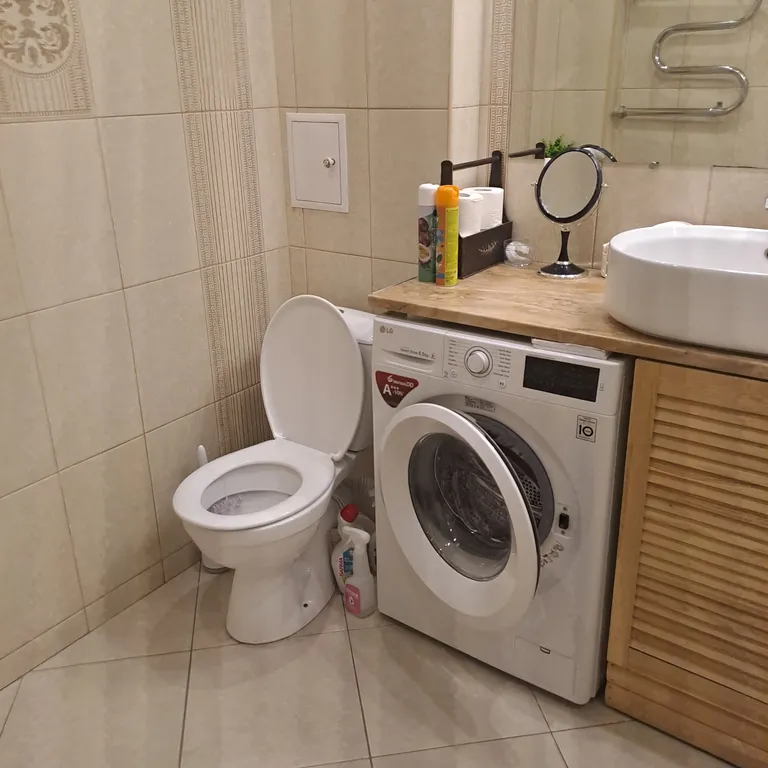 Светлая, чистая и уютная квартира с хорошим расположением