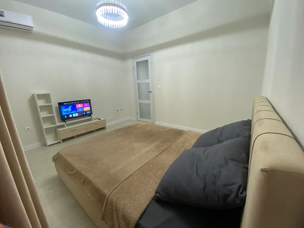 С видом на море, горы и закат Уютная квартира