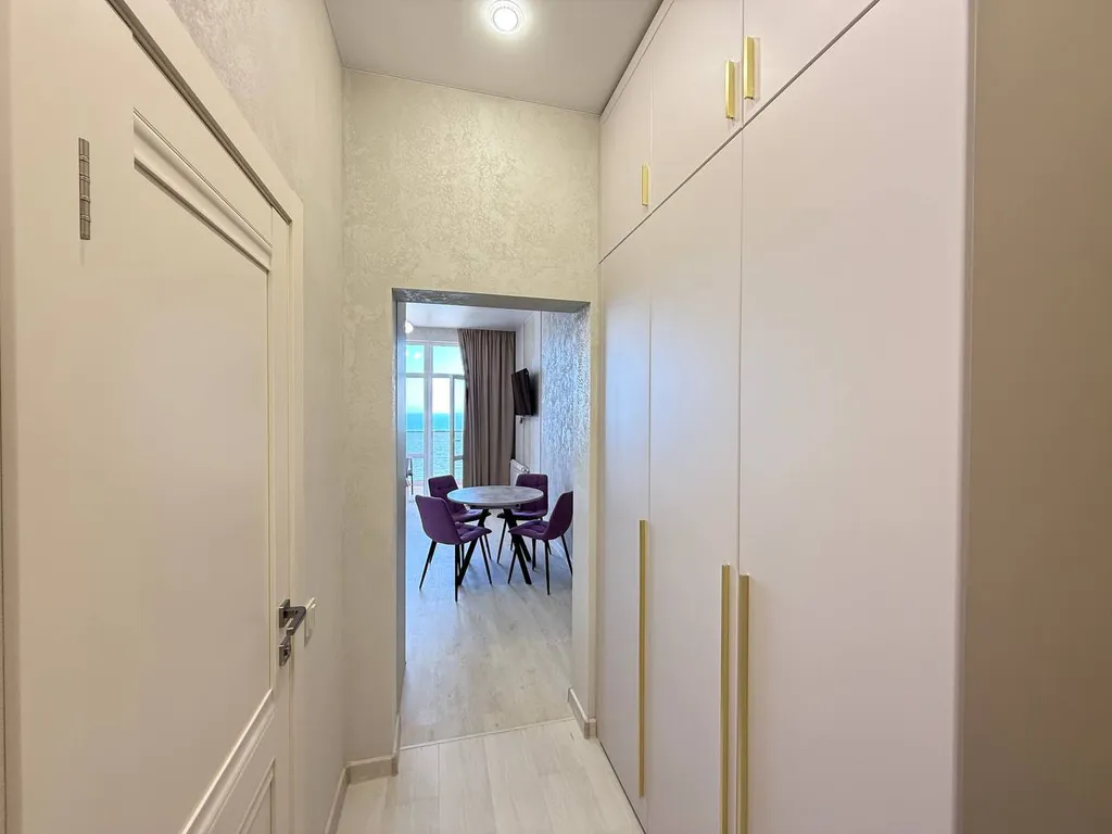 Прекрасная квартира-студия на берегу моря