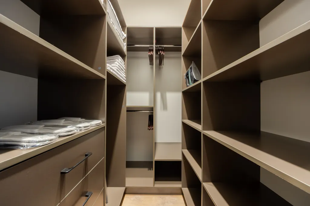 Апартамент с характером с видом на Эльбрус в доме с часами