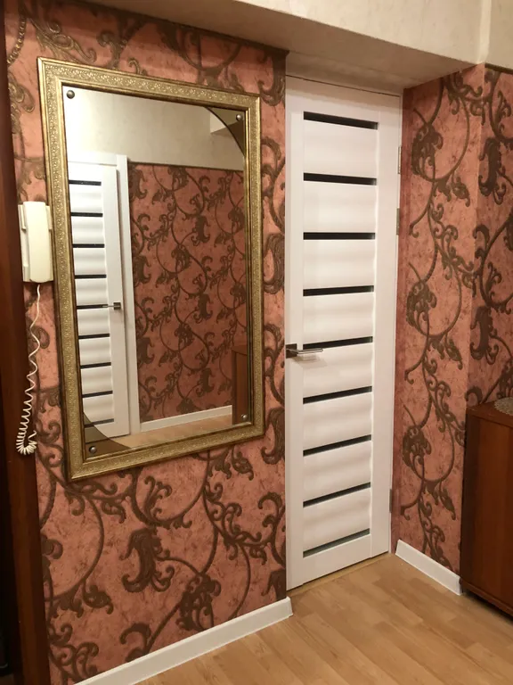 Уютная двушка в хорошем доме возле ЦУМа, рядом с Новогодней Елкой