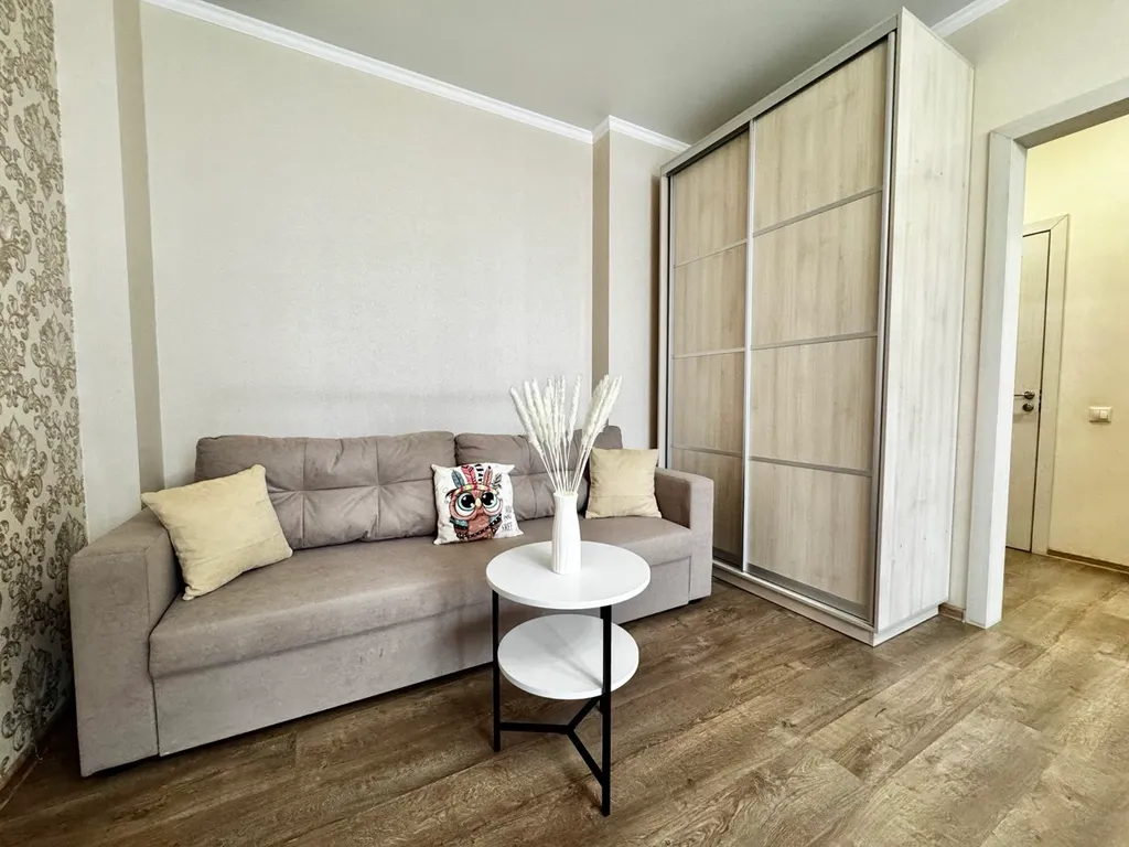 Квартиры комфорт на ТЦ Золотой Вавилон на Малиновского