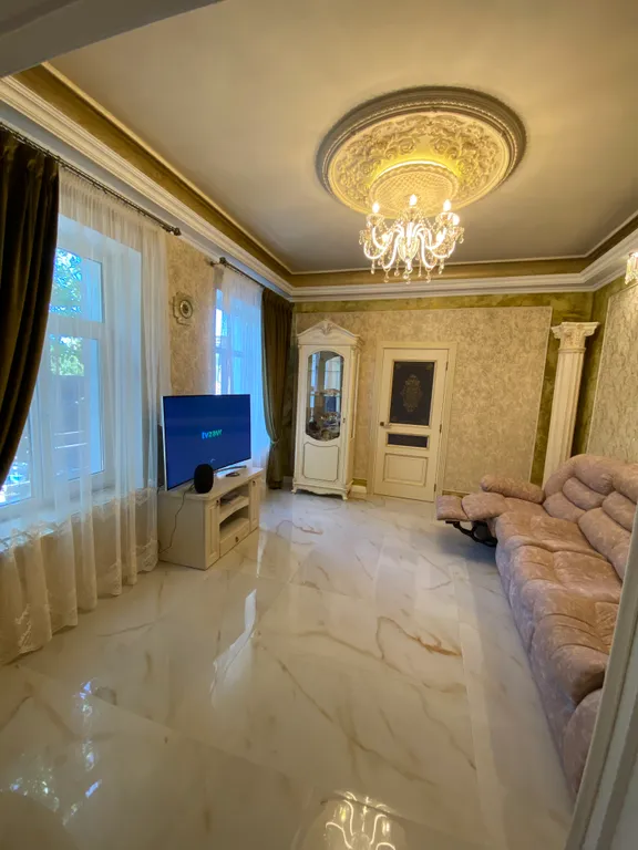 Красивый дом