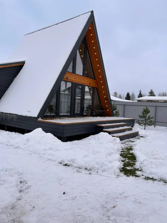 Коттедж Дом Шмель и Eль — аренда посуточно в Марфино