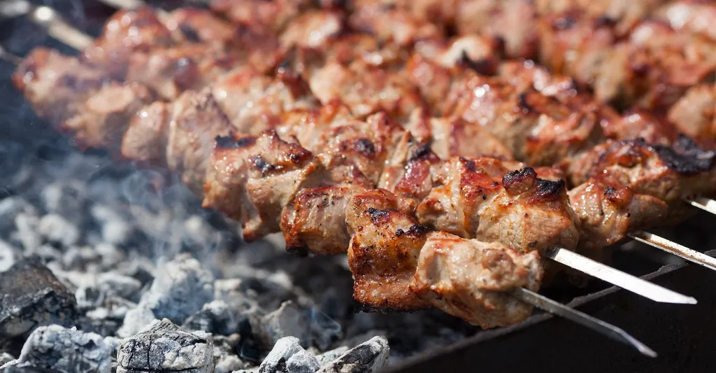 Коттедж Загородный дом с кедровой баней — Светлое