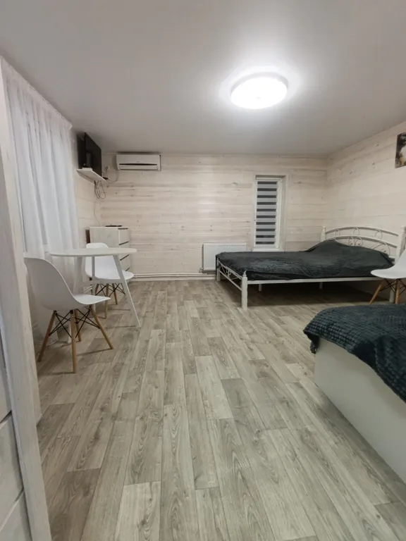 Квартира с тенистым мини двориком — аренда посуточно в Севастополь