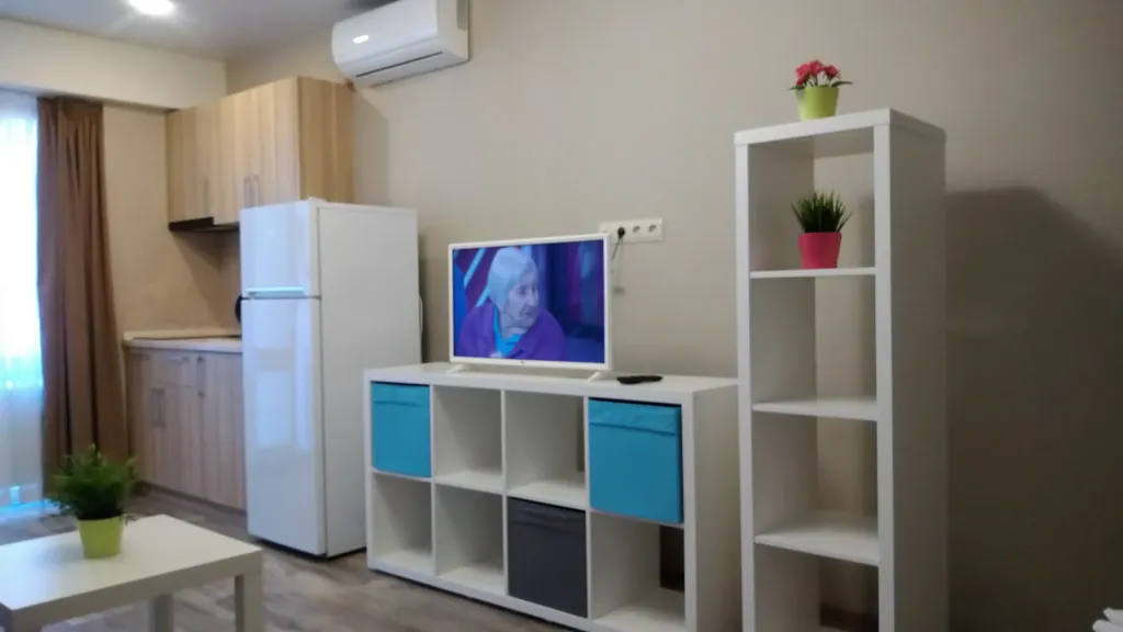 Квартира Апартаменты в Адлере напротив жд вокзала — Адлер