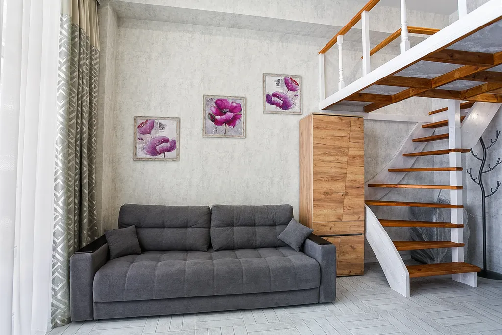 Новая двухуровневая студия в Алупке