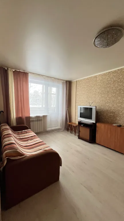 Уютная Ваша квартира  с солнечной стороной.