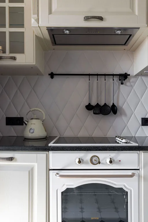 Духкомнатная квартира рядом с метро Электросила