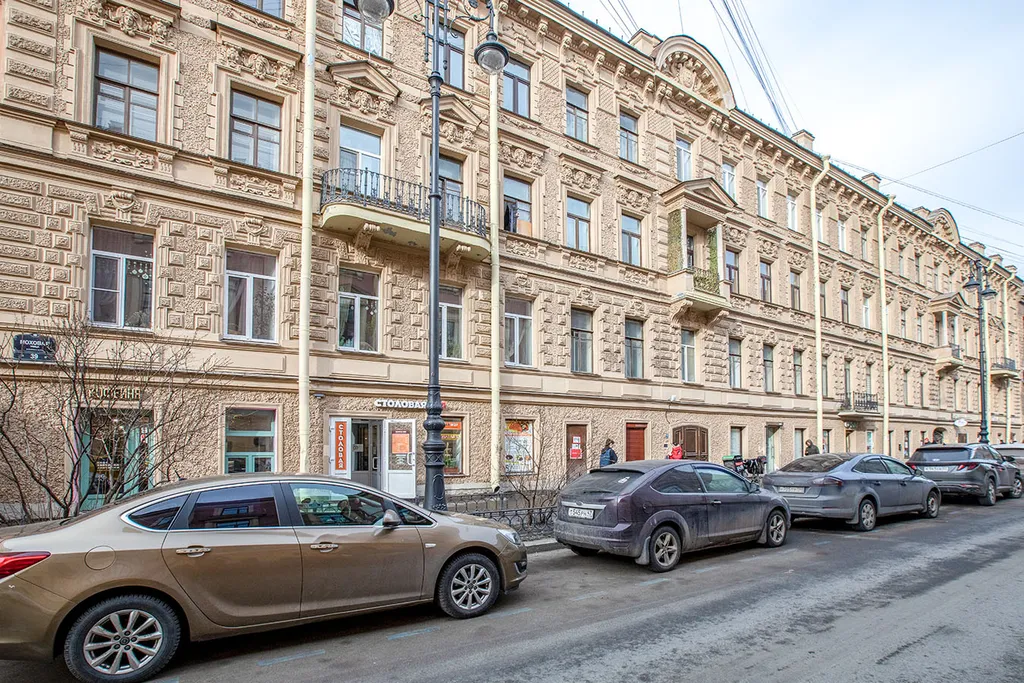 Уникальная студия на лучшей улице Санкт-Петербурга