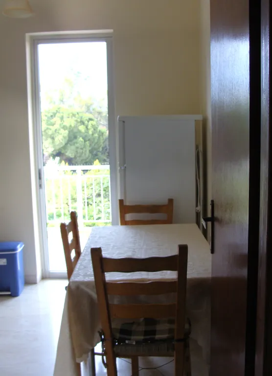 Аппартаменты в доме недалеко от моря