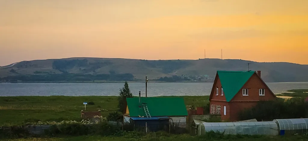 «Домик моряка» на озере Аслыкуль