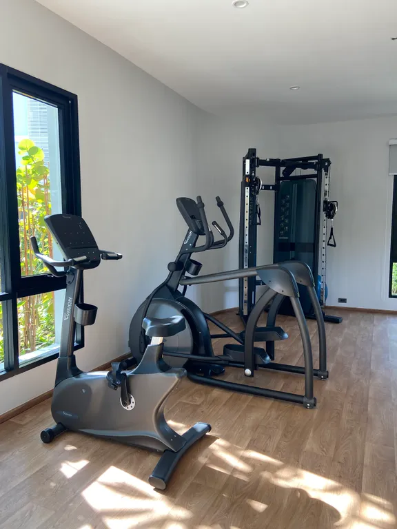 Title V Poolside, Rawai beach