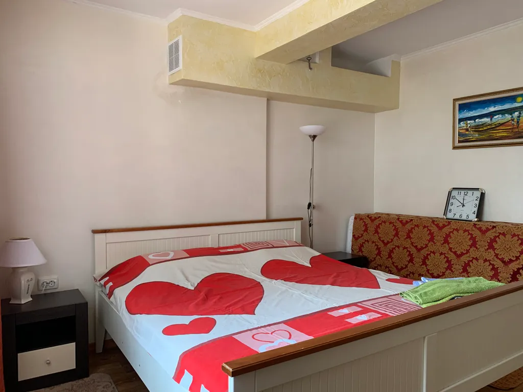 Апартаменты со своим двором