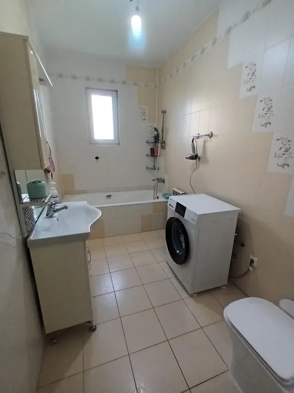 Дом у моря с панорамным видом на горы и море