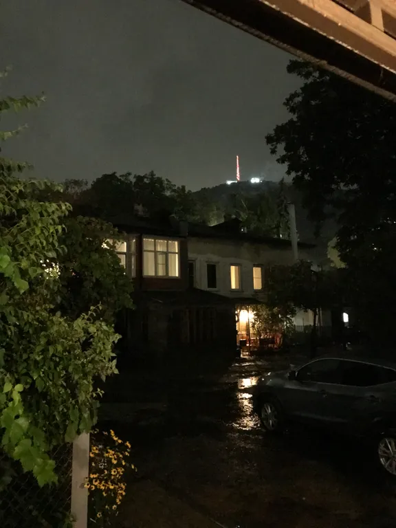 Уютная квартира в цветнике