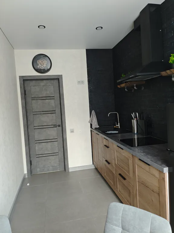 Современная квартира лофт стиле в центре Аксая