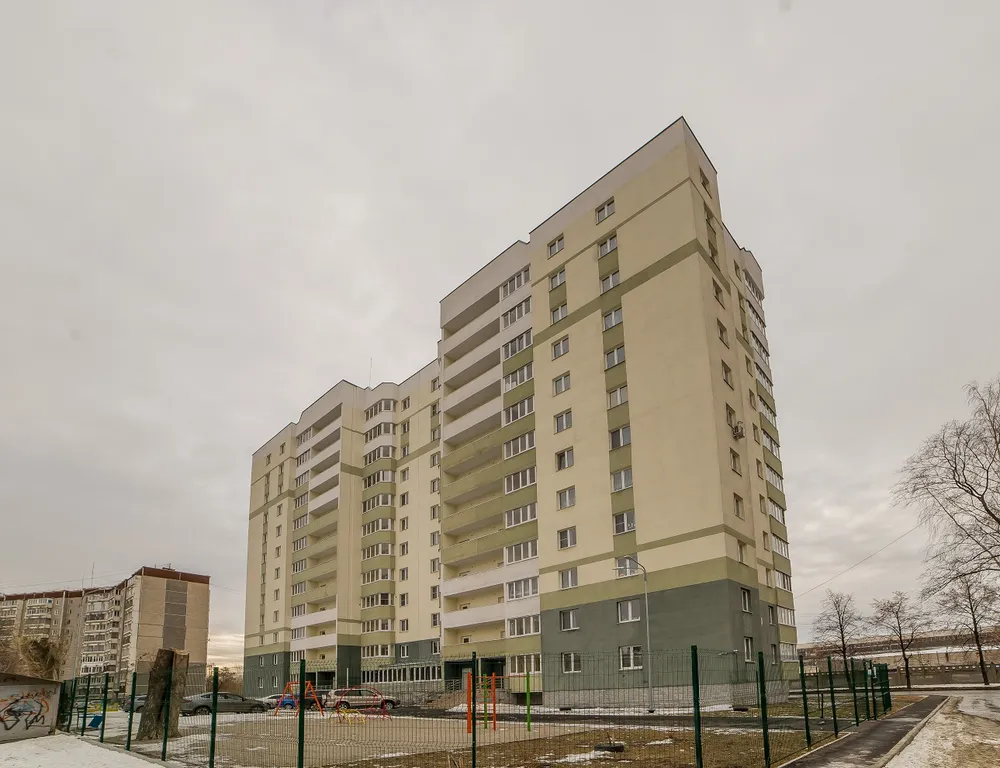 Квартира Квартира Мандарины и сирень — Екатеринбург
