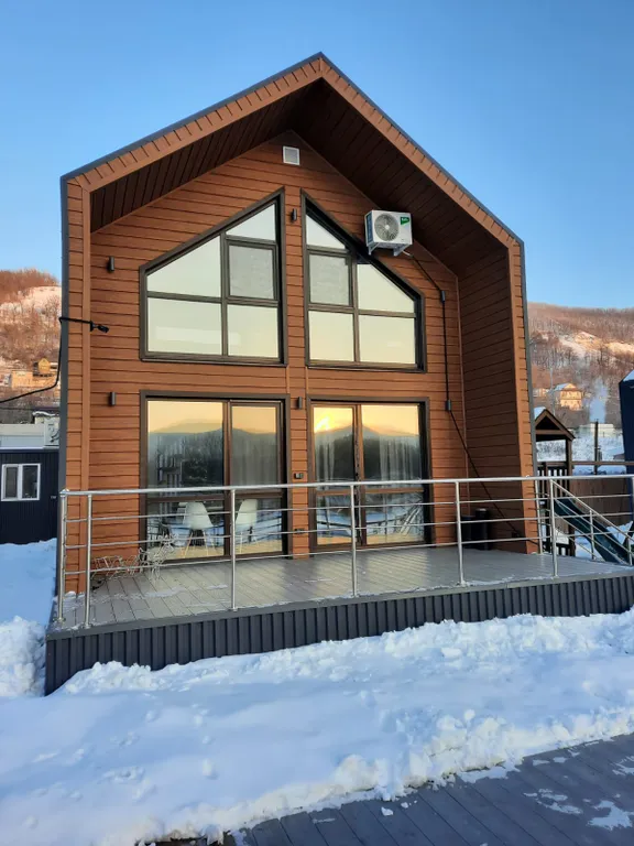 Дом на берегу реки в Самаре