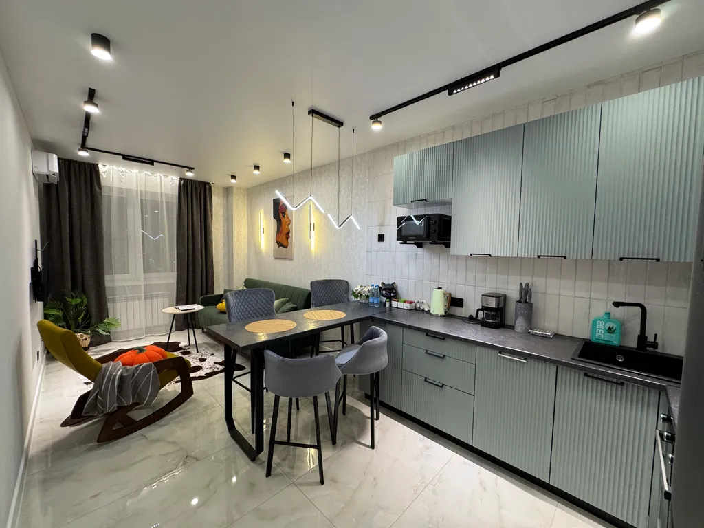 Комфортабельная стильная квартира с дизайнерским ремонтом в новом доме