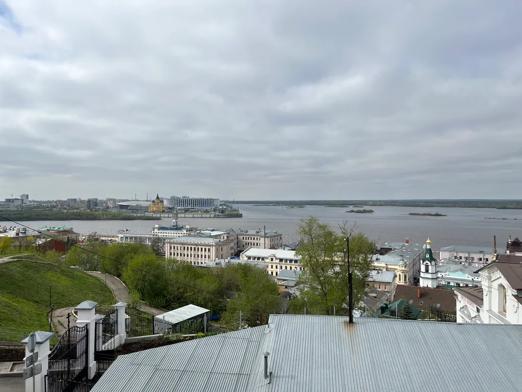 Видовая двухкомнатная квартира — аренда посуточно в Нижний Новгород