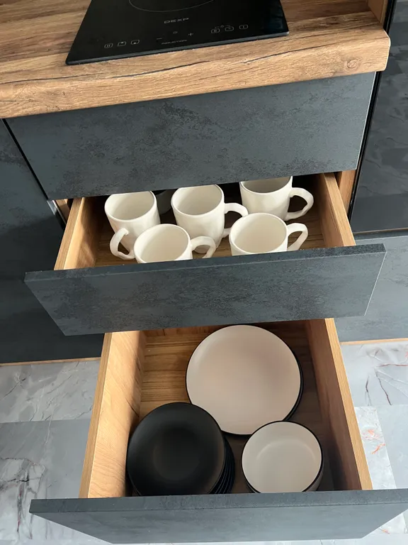 2-комнатная квартира комфорт класса возле аэропорта