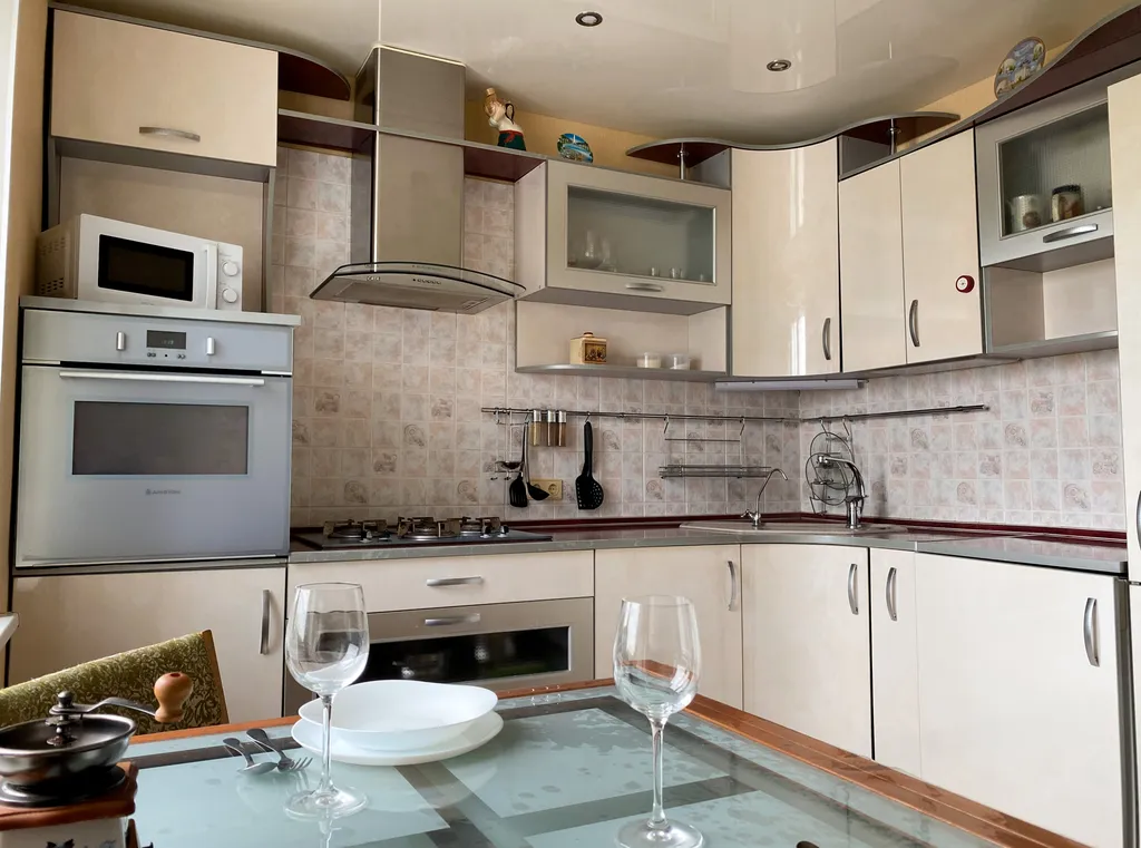 Квартира Трёхкомнатная просторная квартира до 6 гостей — Ярославль