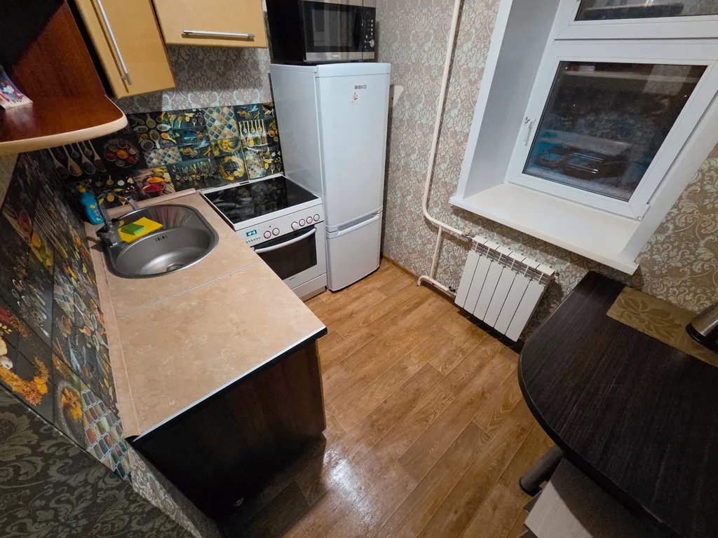 Однокомнатная около ЖД института