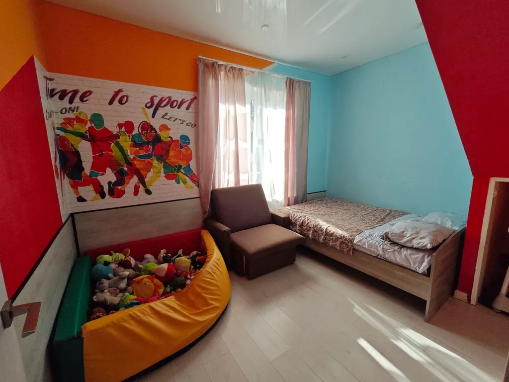 Коттедж с теплым бассейном