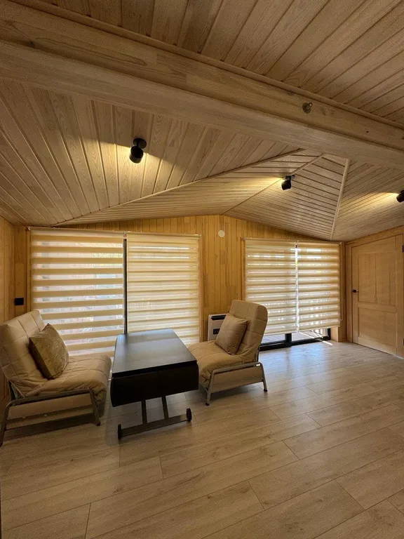 Коттедж Уютный деревянный дом возле моря — аренда посуточно в Геленджик