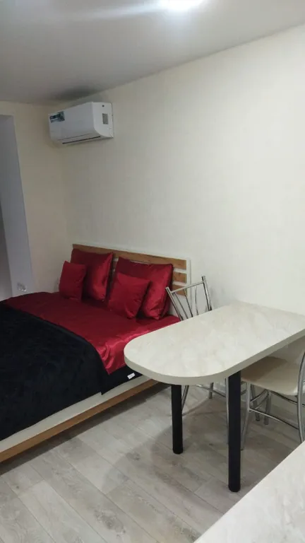 1-комнатная Квартира — аренда посуточно в Феодосия