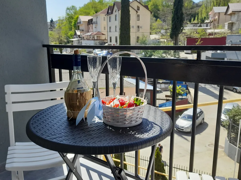 Уютная квартира с балконом в спальном районе