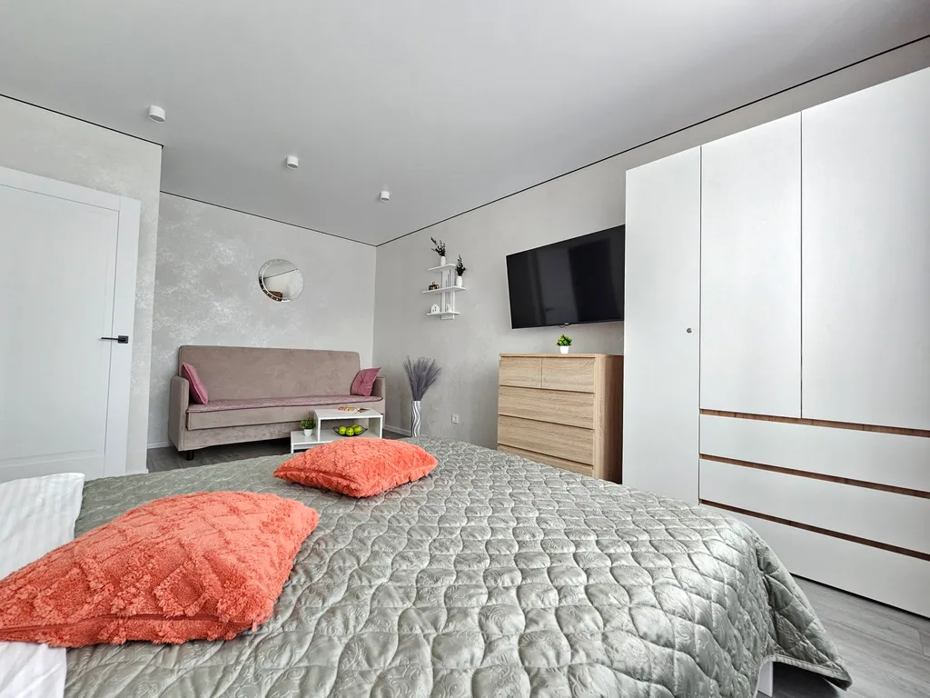 Апартамент на Возрождения