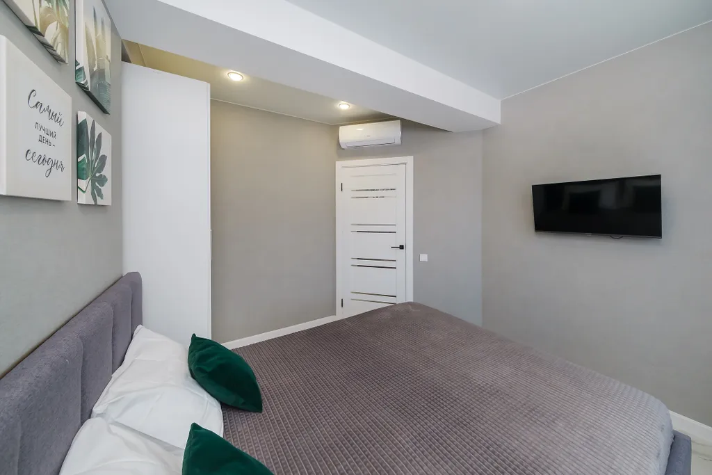 Евродвушка, балкон, вид на море