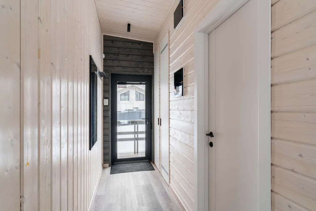 Коттедж 1-комнатный Дом — Светлое