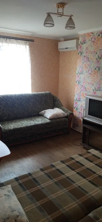 Четырёхместный двухкомнатный номер на берегу моря