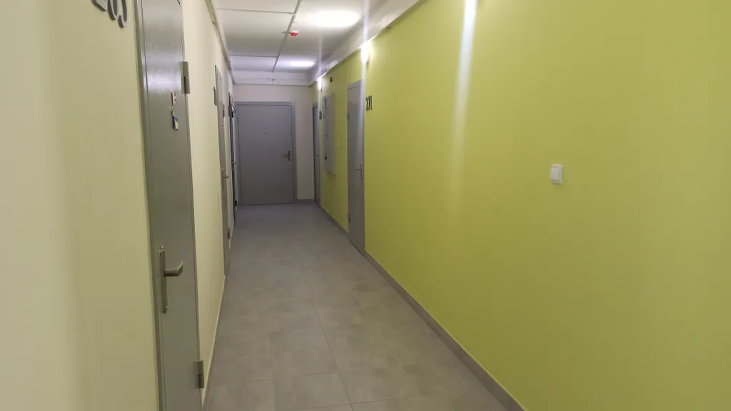 Квартира Уютная евро двушку около аэропорта Толмачево (им. Покрышкина)! — Обь