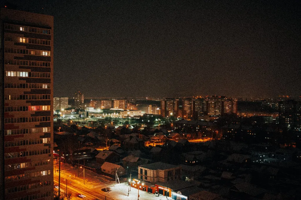 Уютная студия в новом доме с панорамным видом на город