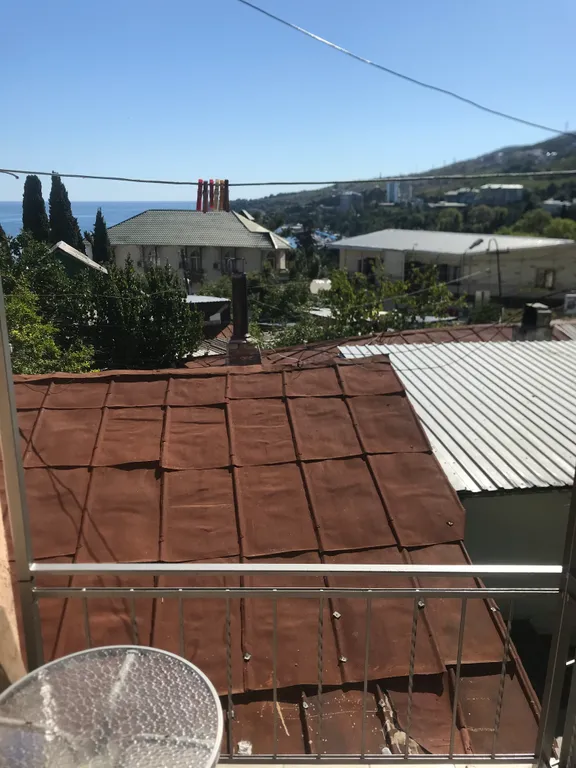 Домик-студия с видом на море