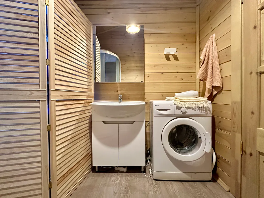 Домик в деревне На Бали Бывали с видом на лес