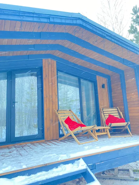 Душевный домик с баней в лесу