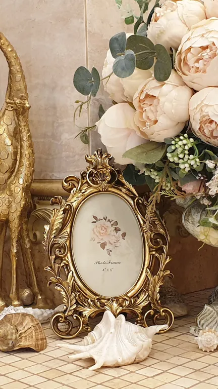 Шикарная 4-комнатная квартира у моря (Royal Apartment on Krymskaya 22)