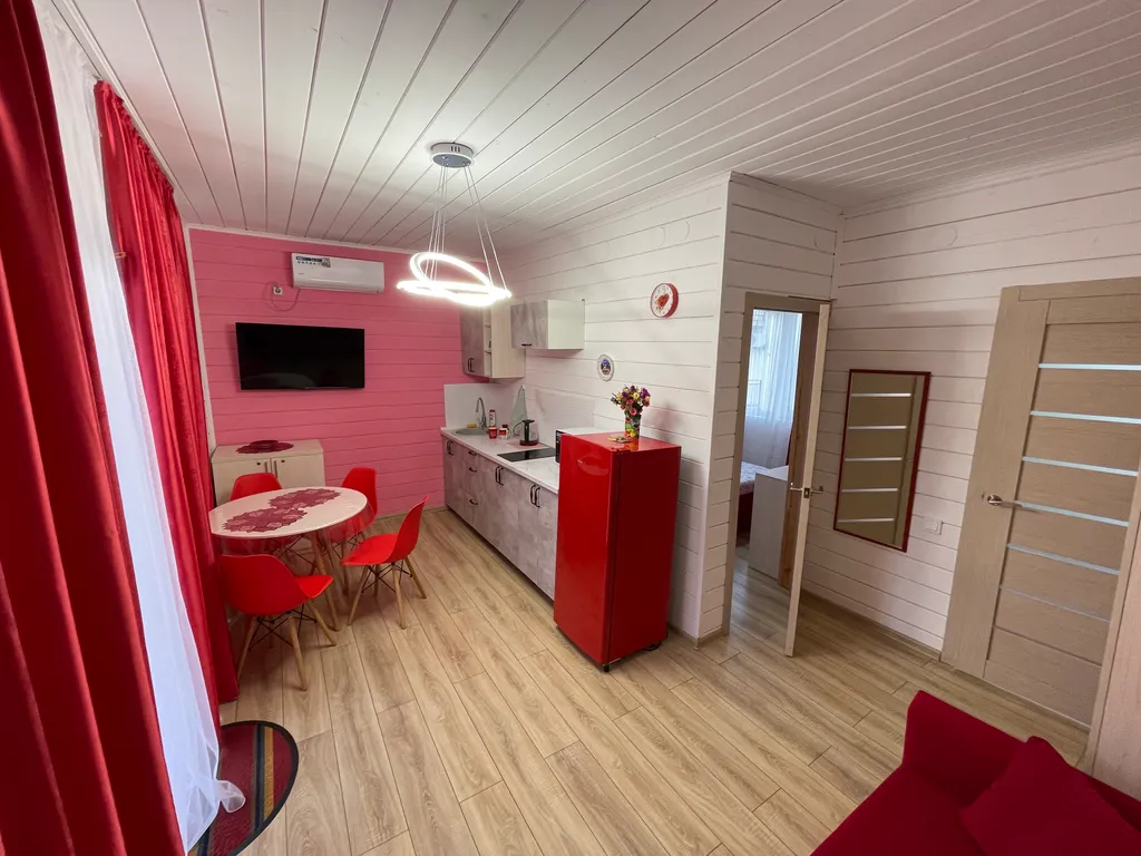 Эко дом под ключ на море на 4 человека, красный бархат