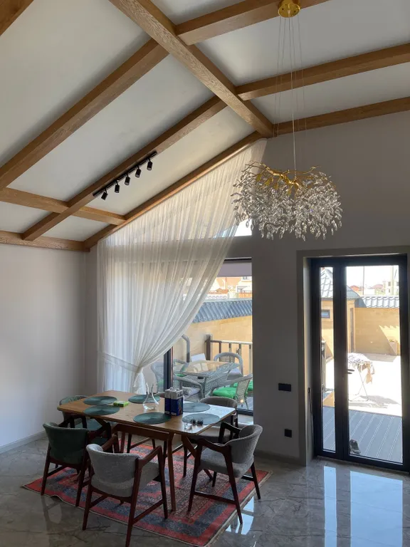 Уютный дом у моря