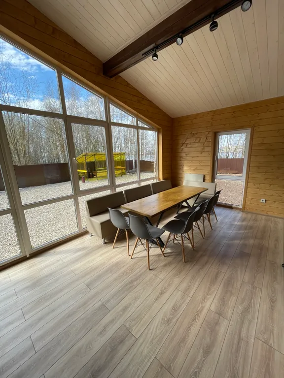 Дом в Лесном на берегу