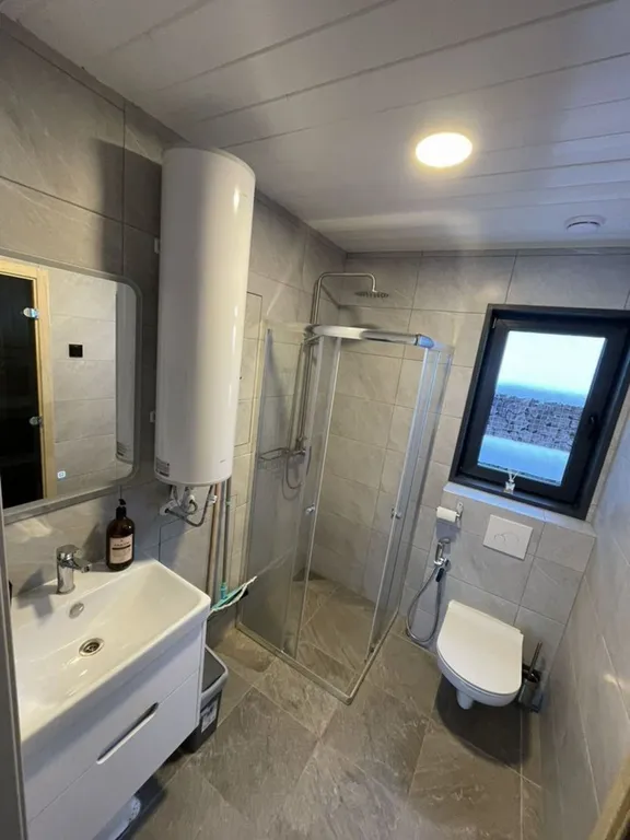 Горкибарн дом