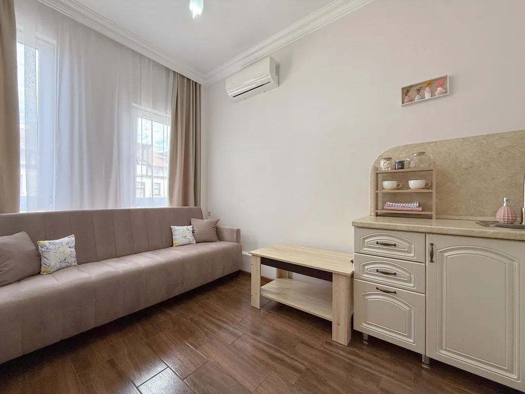 Студия Прованс, бассейн, пляж в 200 метрах